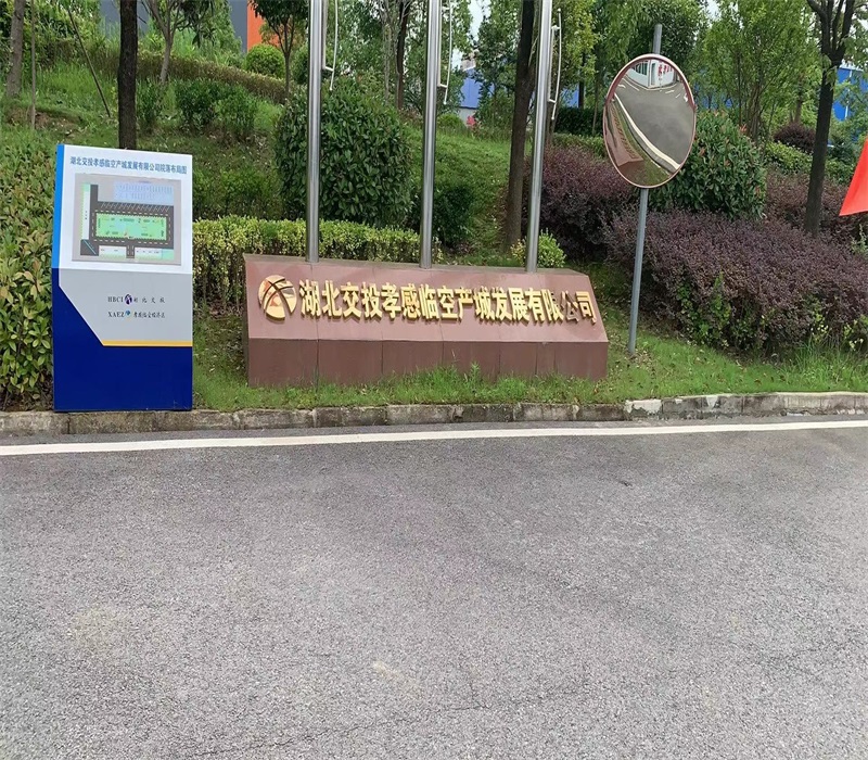 091804888.jpg 121717660.jpg