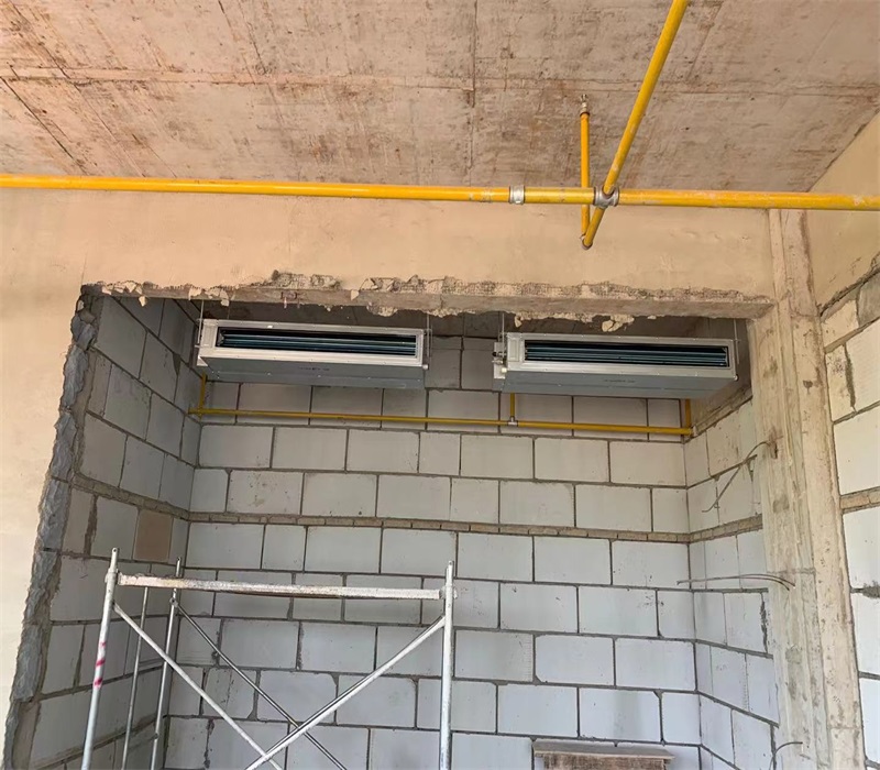 091820168.jpg 122421401.jpg